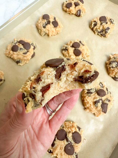 Cottage Cheese Cookie Dough (Baked) Cookies — The Peachie Spoon | High Protein Recipes Peachie Spoon, Spoon Desserts, Clean Cookies, Cottage Cheese Cookie Dough, Thm Cookies, Cottage Cheese Recipes Healthy, Protein Dessert, Protein Cheesecake, Cottage Cheese Recipes