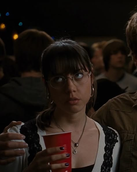 Julie Scott Pilgrim, Julie Powers Scott Pilgrim, Aubrey Plaza Scott Pilgrim, Scott Pilgrim Cast, Julie Powers, Scott Pilgrim Movie, Michael Cera, Scott Pilgrim Vs. The World, Scott Pilgrim Vs The World