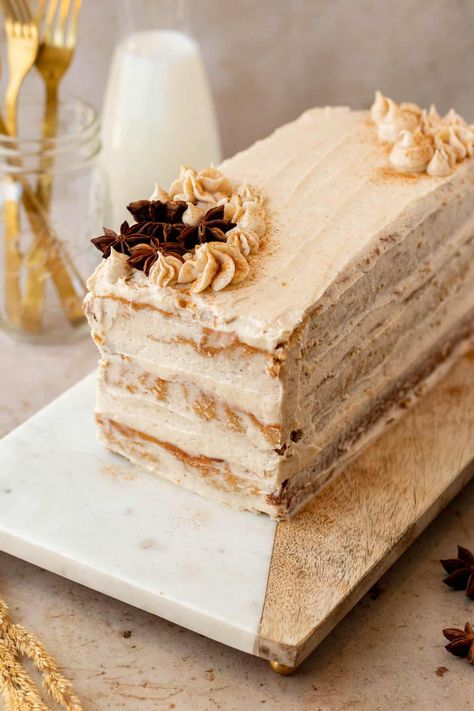 A simple vanilla sheet cake filled with warming chai spices is the base for this easy layered chai cake. One sheet cake cut into three pieces forms a no-fuss and simple layer cake frosted and filled with a creamy and smooth chai buttercream. #chaidesserts #fallcakes #nakedcake | themarblekitchen.com Chai Buttercream, Simple Layer Cake, Vanilla Sheet Cake, Chai Cake, Vanilla Sheet Cakes, Buttercream Frosting Cake, Chai Spices, Chocolate Covered Espresso Beans, Lemon Crinkle Cookies