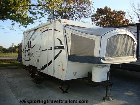 Hybrid Travel Trailers Aesthetic Camper, Small Travel Trailer Remodel, Hybrid Travel Trailers, Small Camper Interior, Small Travel Trailer, Hybrid Camper, Rv Mods, Trailer Organization, Camper Reno