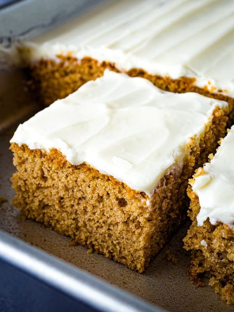 Gluten Free Spice Cake Recipe, Gluten Free Spice Cake, Spice Cake Mix Recipes, Gluten Free Spices, Moist Spice Cake, Pumpkin Pie Cake, Cake Mix Recipe, Spice Cake Recipes, Moist Carrot Cakes