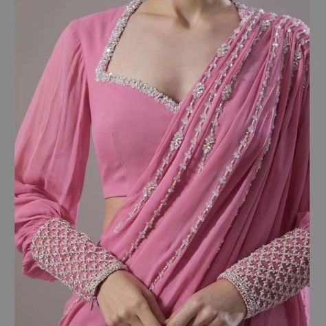 Full sleeves blouse Net Blouse Design, Full Sleeves Blouse, Trending Blouse, Popup Shop, Blouse Designs High Neck, Blouse Designs Catalogue, Best Blouse Designs, Latest Model Blouse Designs, New Saree Blouse Designs