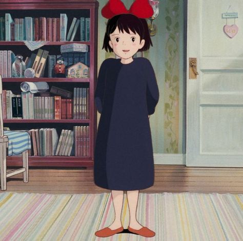 Halloween Costume Film Character, Kiki's Delivery Service Costume Diy, Kiki’s Delivery Service Halloween Costume, Kikis Delivery Service Halloween, Kiki’s Delivery Service Costume Ideas, Kiki's Delivery Service Halloween Costumes, Kiki's Delivery Service Party Ideas, Ghibli Costume Ideas, Kiki Delivery Service Costume