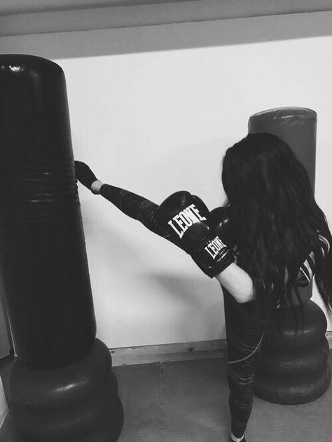 Boxing, Long Hair, We Heart It, Black And White, Hair, White, Black