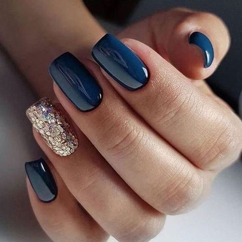 50+ Cute winter nails gel short, winter nail designs and other winter nail art designs: Dark blue winter nails sparkle | If you’re looking for short winter nail ideas, such as winter nail colors 2020, you’ll love these classy winter nail designs Christmas, cute Christmas nails, winter nails acrylic short and winter simple gel nails. #winternails #winternaildesigns #winternailart #shortwinternails #winternailsgel #christmasnails #gelnails #bluewinternails #darkbluenails Blue Nail Color, Navy Blue Nails, Color For Nails, Shaped Nails, Blue Nail, Almond Shaped, Nagel Inspo, Dipped Nails, Prom Nails