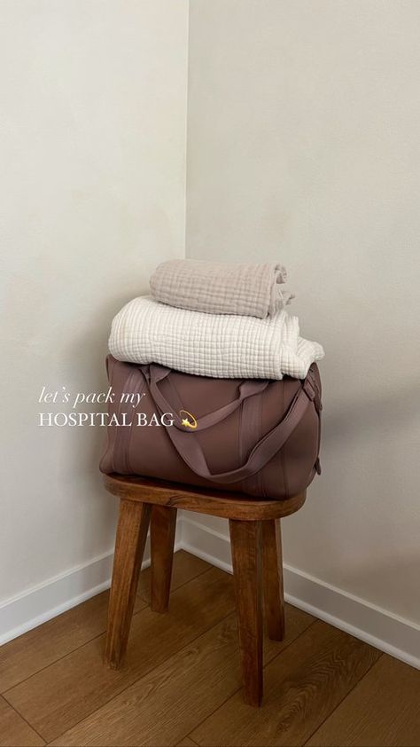 What's In My Hospital Bag - Baby #2 — BRE SHEPPARD Hospital Outfit For Mom, Going Home Outfit For Mom, Home From Hospital Outfit, Hospital Packing List, Hospital Bag List, List Organization, Bre Sheppard, My Hospital Bag, Influencer Lifestyle