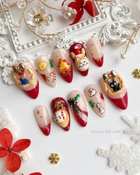 Christmas Nail Charms, Japanese Christmas Nails, Sanrio Christmas Nails, Christmas Nails Nail Art, Kawaii Christmas Nails, Christmas Nails 3d, 3d Christmas Nails, Ghibli Nail Art, Ghibli Christmas