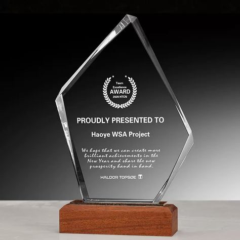 Wholesale Walnut Black Glass Wood Plaques| Alibaba.com Award Plaque Design, Wooden Award, Award Design, Plaque Design, Award Plaque, Trophy Design, Shield Design, Buy Wood, Wood Plaques