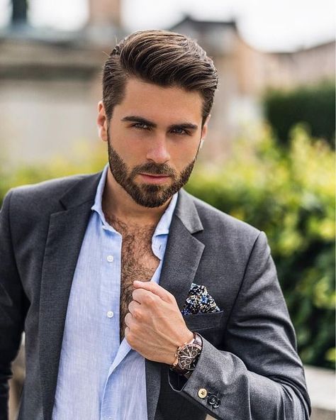 Fresh Fall Looks: 20 Trendy Side Part Hairstyles for Men 2023 - mens-club.online Mens Hairstyles Short Sides, Side Part Men, Short Sides Long Top, Messy Hair Look, Side Part Haircut, Mens Pomade, Side Part Hairstyles, Mens Hairstyles Medium, Mens Hairstyles Thick Hair