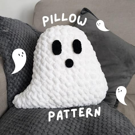 PDF CROCHET PATTERN - DIGITAL DOWNLOAD ONLY **Please check the recommended yarns for this pattern before purchasing, not all Jumbo yarns are created equal! Some Jumbo yarns are thinner than others, which can change the overall size and shape of your project. Using one of the suggested yarns, or finding a similar alternative, will give the best result** Cute ghost pillow crochet pattern - beginner friendly amigurumi cushion design :) This is a 9 page PDF pattern that includes simple, clear instru Holiday Pillows Crochet, Halloween Pillow Crochet Pattern, Ghost Crochet Pillow, Ghost Pillow Crochet, Crochet Book Pillow, Ghost Pillow Crochet Pattern, Crochet Projects Stuffed Animals, Halloween Crochet Pillow, Crochet Halloween Pillow