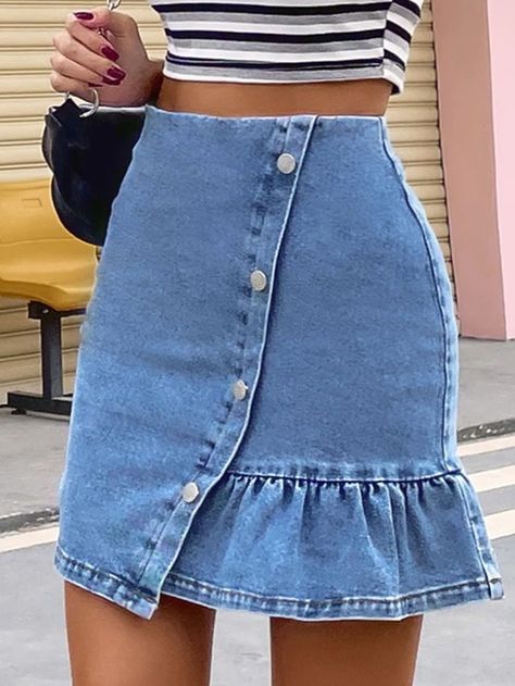 Denim Skirt Design, Denim Skirt Ideas, Denim Skirt Pattern, Ruffled Denim Skirt, Jeans Skirt Outfit, Fitted Denim Skirt, Denim Skirts Online, A Line Denim Skirt, Short Jean Skirt