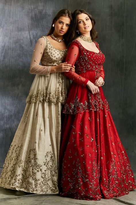 10 Mid-Range Designer Brands For Stylish And Traditional Bridal Wear Sabyasachi Lehenga Cost, Pengantin India, Indian Outfits Lehenga, Designer Bridal Lehenga, Bridal Lehenga Red, Half Saree Designs, Red Lehenga, Indian Bridal Dress, Indian Gowns Dresses