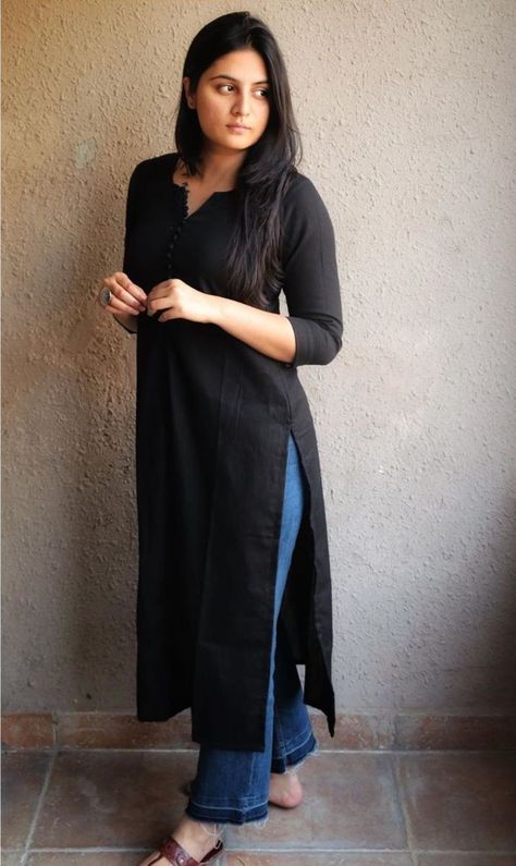 Black kurti girl #kurti #black #dress #cloth #styles #female #fashion #girl Kurta For College Women, Official Kurti Designs Latest, Kurta For Women Casual, Kurta Design For Jeans, Black Kurti Design With Jeans, How To Style Black Chikankari Kurta With Jeans, Jeans Kurta Woman, Office Fits Women Indian, Kurta Styling With Jeans