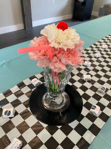 50s Theme Table Centerpieces, Decade Table Decorations, 50s Bday Party Ideas, 50s Party Centerpieces, Diy 1950s Decorations, 50s Table Decorations, 50s Centerpiece Ideas, 1950s Centerpieces, 50's Theme Centerpieces