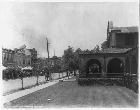 12. First Street, Albuquerque, 1908. New Mexico Albuquerque, New Mexico History, Mexico History, Albuquerque News, New Mexico Usa, Historic Photos, Post Card, Historical Photos, Old Pictures