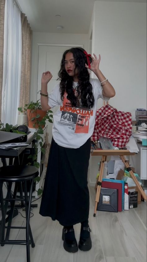 ootd, long skirt, long black skirt, outfit inspo, graphic tee, chunky platfrom heels, headphones, ribbon bows, jewelry, outfit of the day, school outfits, outfit idea, alternative fashion, academia, urban outfitters, madden girl, SoCal, nyc, orange, black, alt fashion, style, witchy Long Skirts And Graphic Tees, Long Skirt Tee Shirt Outfits, Long Skirt Band Tee, T Shirt Long Skirt Outfit, Long Skirt T Shirt Outfit, Long Skirt Big Shirt, Oversized Tee And Skirt, Graphic Tee Skirt Outfits, Skirt With Graphic Tee Outfit