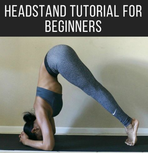 Headstand Yoga Beginner, Headstand Tutorial, Headstand Poses, Yoga Easy, Yoga Headstand, Essential Yoga Poses, Yoga Steps, Beat Friends, Wall Yoga