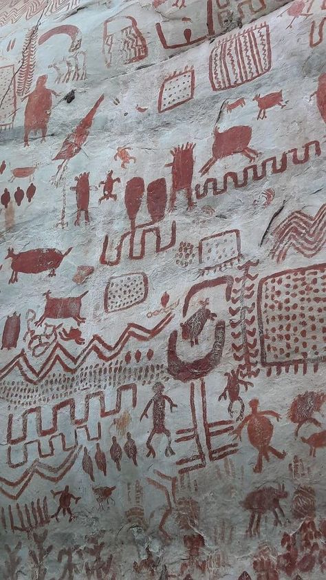 Archaeology and Ancient Worlds | One of the world’s largest collections of prehistoric rock art was discovered in the Amazonian rainforest | Facebook Ancient Cave Paintings, Ancient Cave Art, Prehistory Aesthetic, Stone Age Aesthetic, Prehistoric Aesthetic, Cave Paintings Prehistoric, Cave Texture, Neolithic Art, Paintings Of Animals