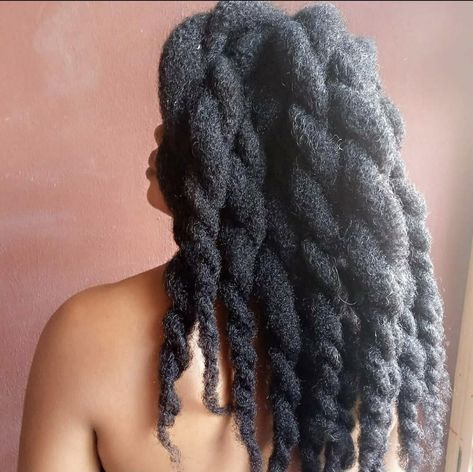 Growing 4c Hair Grow 4c Hair Fast, Grow 4c Hair, Hair Growth Pictures, Ways To Grow Hair, 4c Hair Growth, Growing Long Natural Hair, Natural Hair Journey Growth, Grow Natural Hair Faster, Longer Hair Faster