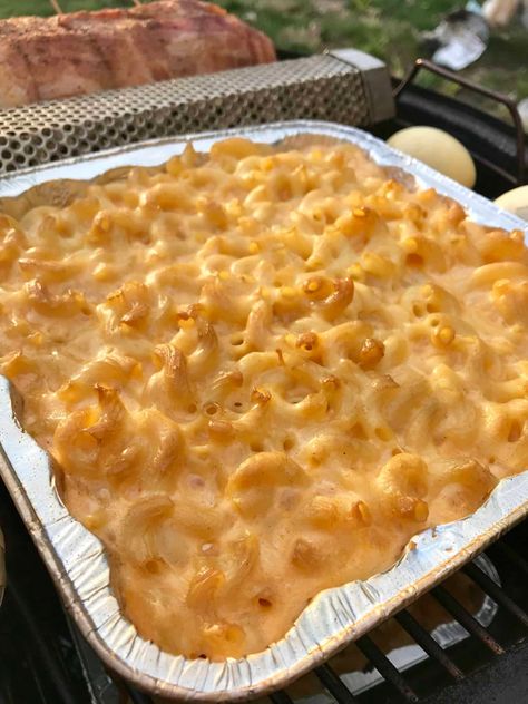 Smoked Mac and Cheese--Every good BBQ needs some good sides. This mac and cheese is unreal and you can add in any toppings you want! {cutsandcrumbles.com} #smokedmacandcheese #macandcheese #grill #grilling #bbq #barbecue #cookout #superbowlfood #pasta #theBBQbrothers #cutsandcrumbles Good Sides, Smoked Mac And Cheese, Traeger Grill Recipes, Smoker Cooking, Grilled Meat Recipes, Pellet Grill Recipes, Traeger Recipes, Mac Cheese Recipes, Smoker Recipes