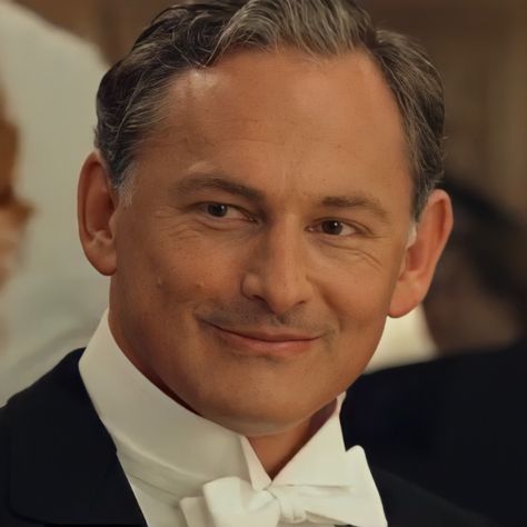 Thomas Andrews Victor Garber, Mr Andrews Titanic, Thomas Andrews Titanic, Titanic Actor, Dr Friends, Victor Garber, Thomas Andrews, Mcu Dr, Titanic Movie