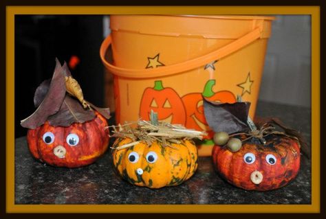 Halloween-crafts-mini-pumpkin-craft-640x431 Decorate Mini Pumpkins, 1st Grade Crafts, Pumpkins Preschool, Decorating Pumpkins, Diy Pumpkins Crafts, Halloween Pumpkin Crafts, Halloween Pumpkin Diy, Halloween Class Party, Preschool Fall