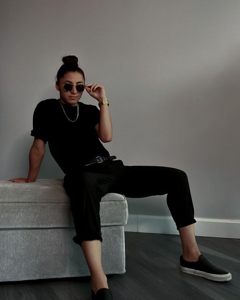 masc outfit of the day #mascwomen #suit #wIw #tomboyfashion #trans #mascstyleinspo #lgbtqt Masc Women Suit, Masc Suit, Femme Masc Outfits, Masc Women Fashion, Masculine Outfits For Women, Masc Outfit, Butch Fashion, Masculine Outfits, Masc Fashion