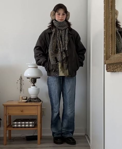 Winter Outfits Layered Cold Weather, European Winter Outfits Cold Weather, German Winter Outfits, Snowy Winter Outfits, Church Winter Outfit, Dr Martens Chelsea Boots Outfit, Fall Layered Outfits, Kate Brock Outfits, Layering Outfits Winter