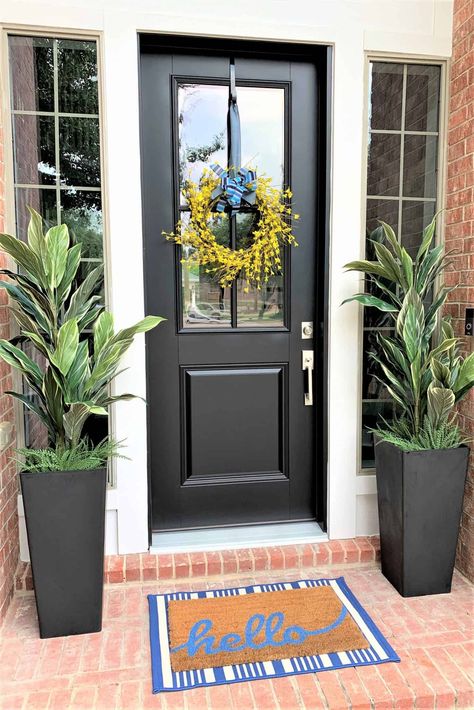 Foyer Interior, Tall Planters Front Door, Faux Outdoor Plants, Porch Planter Ideas, Front Door Plants, Front Door Planters, Front Porch Plants, Summer Front Porch Decor, Front Door Inspiration