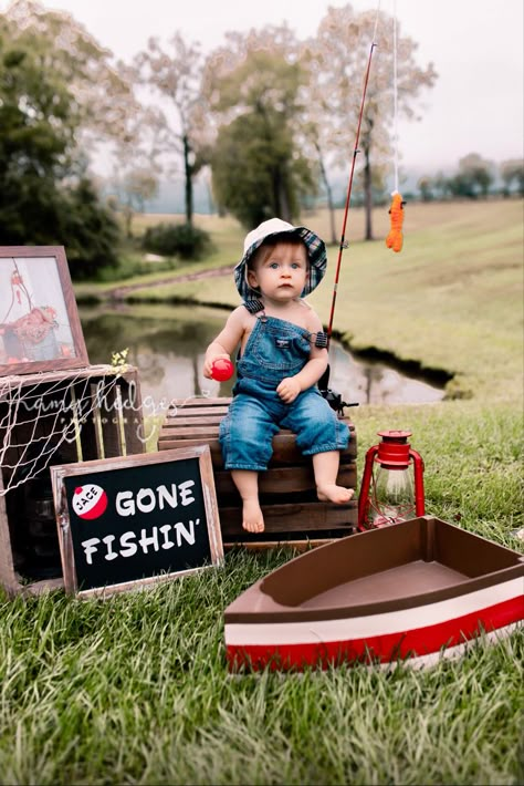 The Big One Fishing Birthday Outfit, Fisherman First Birthday, The Big One Fishing Birthday Pictures, Gone Fishing 1st Birthday Party, Fishing Themed Photoshoot, The Big One Fishing Birthday Party, Ofishally One Picture Ideas, Fishing Birthday Pictures, Ofishally One Smash Cake Pictures