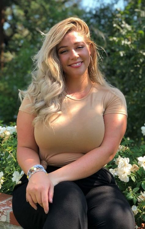 Image of Ellana Bryan Blonde Plus Size, My Happiness, Curvy Women Outfits, Plus Size Beauty, Plus Size Models, Blonde Girl, Curvy Fashion, Plus Size Fashion, Blonde Hair