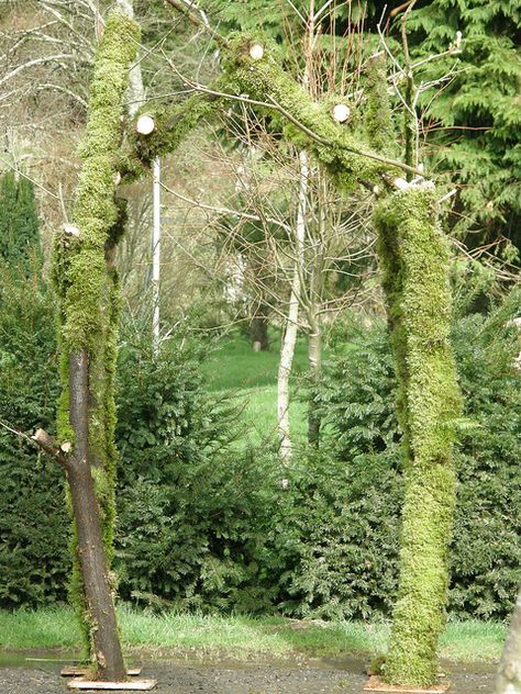 moss arch Moss Arch, Garden Wedding Arch, Wedding Gate, Easter Flower, Bear Wedding, Secret Garden Wedding, Moss Covered, Arch Wedding, Wedding Aisle Decorations