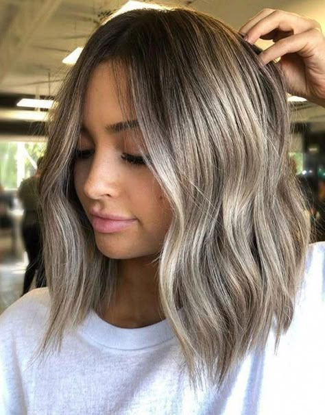 Ash Blonde Balayage, Ash Blonde Hair, Balayage Hair Blonde, Short Hair Balayage, Brown Blonde Hair, Hair Color Balayage, Blonde Balayage, Brown Hair Colors, Brunette Hair