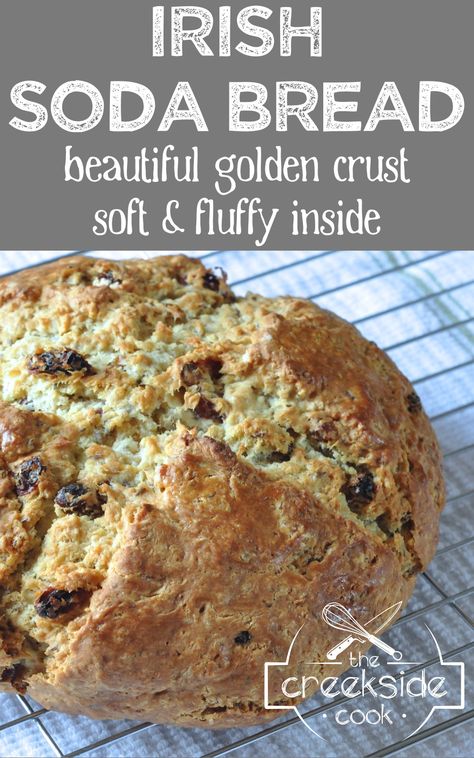 Irish Soda Bread is very easy to make, and SO delicious. A great addition to your St. Patrick's Day menu, or any time you want a quick bread! Easy to follow recipe that anyone can make. Soda Bread Irish, St Patrick's Day Menu, Easy Irish Soda Bread, Crusty Bread Recipe, Bread Bowl Recipe, Irish Bread, Yummy Bread, Corn Beef, Irish Soda Bread Recipe