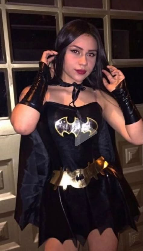 Batwoman Halloween, Batman Costume Women, Batman Costume For Girls, Batgirl Halloween, Batgirl Halloween Costume, Superhero Halloween Costumes, Batman Halloween, Halloween Costumes 2022, Superhero Halloween