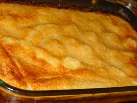 Easy Pineapple Cobbler Pineapple Deserts Easy, Pineapple Cobbler Easy, Pineapple Crisp Recipe, Pineapple Cobbler Recipes, Pineapple Dessert Recipes Easy, Easy Pineapple Casserole Recipe, Dessert Casserole, Pineapple Cobbler, Rainbow Pie