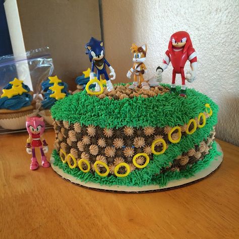 Sonic Cakes For Boys Diy, Knuckles Party Ideas, Diy Sonic Cake, Sonic Sheet Cake, Sonic Cake Ideas, Sonic Cakes, Sonic Birthday Cake, Sonic The Hedgehog Cake, Bolo Sonic