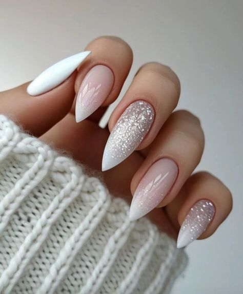 Work Nails, Almond Nails Designs, Spring Nail Art, Trendy Nail Design, Nails 2024, Spring Nail, Nail Designs Spring, Classy Nails, Chic Nails