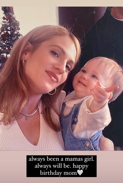 Kennedy Walsh with her mom via her instagram story Caption For Mom, Mother Birthday Quotes, Mothers Day Captions, Happy Birthday Captions, Birthday Wishes For Mother, Wishes For Mother, Short Birthday Wishes, Cute Birthday Wishes, Birthday Wishes For Mom