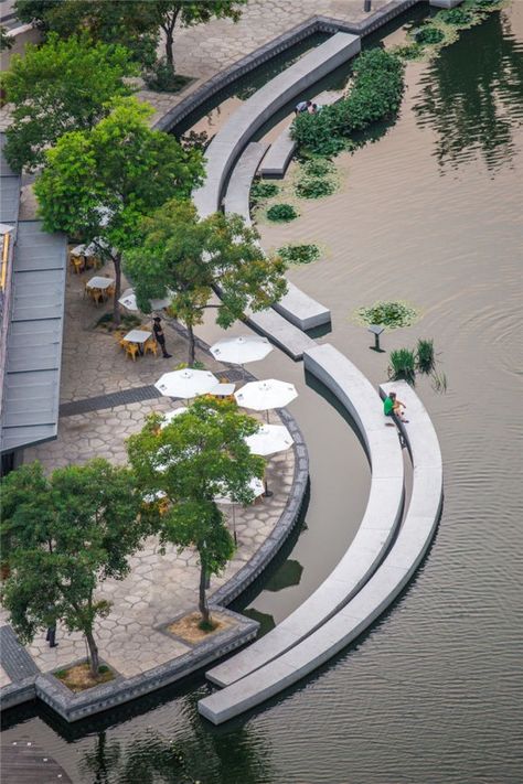 Zhangjiagang Town River Reconstruction / Botao Landscape Like this. Fasad Design, Urban Landscape Design, Public Space Design, Plans Architecture, Desain Lanskap, Landscape Design Plans, Modern Landscape, Landscape And Urbanism, Landscape Architecture Design