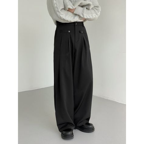 Dress Pants Outfits Men, Mens Wide Leg Pants, Wide Legged Pants, Pants Outfit Men, Beige Outfit, Quality Street, Mens Outfit Inspiration, Gorgeous Clothes, Mens Pants Fashion