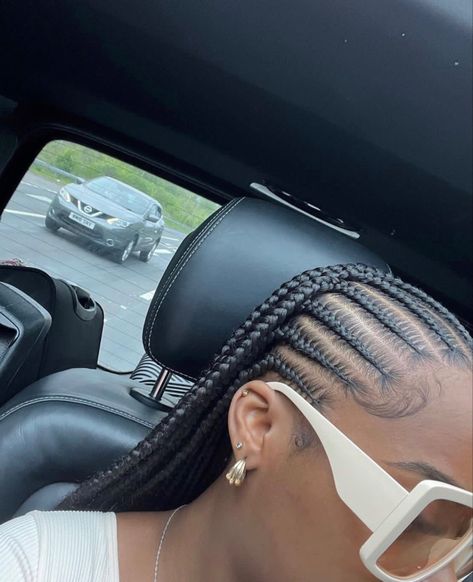 Braids With Back Out, Cornrows On Top Box Braids In Back, Lemonade Braids With Design On The Side, Cornrow Extensions, C4 Hair, College Hair, Cornrows Natural Hair, Cornrows Braids For Black Women, Black Braided Hairstyles