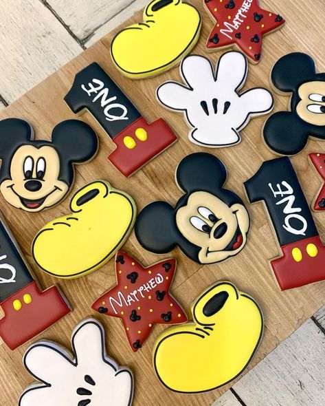 Mickey Mouse 1st Birthday Cookies, Mickey Mouse First Birthday Cookies, Mickey Mouse Cookies Decorated, Mickey Mouse Birthday Cookies, Mickey Mouse Sugar Cookies, 1st Birthday Mickey Mouse, Mickey Cookies, Baby Boy Cookies, Mouse Cookies