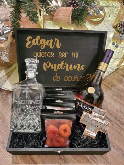 Padrino And Madrina Proposal, Quincenera Padrino Gifts, Padrinos Proposal Ideas, Padrino Gift Ideas, Asking To Be Godfather Ideas, Nino And Nina Proposal Ideas, Quince Padrinos Gifts, Godparent Proposal Box Ideas, God Father Proposal Box Ideas