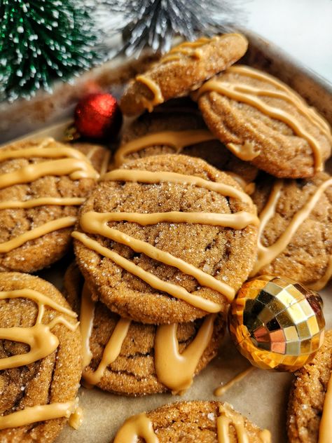 Chewy Gingerbread Latte Cookies Gingerbread Latte Cookies, Espresso Glaze, Best Cookie Recipe Ever, Molasses Cookie, Easy To Make Cookies, Ginger Molasses, Ginger Molasses Cookies, Gingerbread Latte, Molasses Cookies