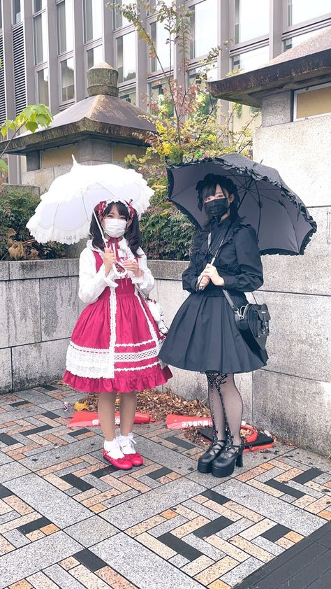 Japanese Street Fashion, J Fashion, Lolita Fashion, Japanese Fashion, Character Design Inspiration, Old School, Harajuku, Personal Style, Multi Color