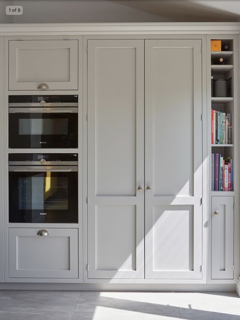 Pavillion Grey Farrow And Ball Kitchen, In Frame Shaker Kitchen, Pavillion Grey Farrow And Ball, Modern Shaker Style Kitchens, Close Kitchen, Farrow And Ball Kitchen, Kitchen Workspace, Pavilion Grey, Kitchen Revamp