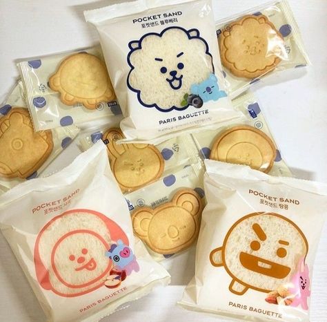 Food Kawaii, Candy Snacks, Korean Snacks, Asian Snacks, Cute Snacks, Japanese Candy, Japanese Snacks, Kawaii Food, Cute Desserts