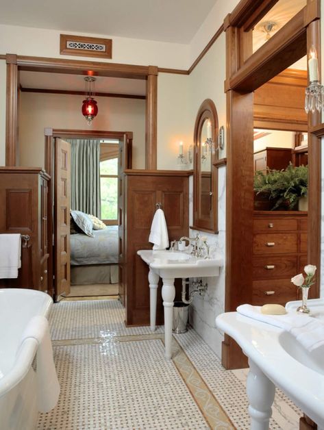 Craftsman Bathroom Ideas, Bungalow Bathrooms, Basketweave Tile Floor, Basketweave Tile, Oak Paneling, Victorian Bathrooms, Victorian Queen, Craftsman Bathroom, Mirror Floor