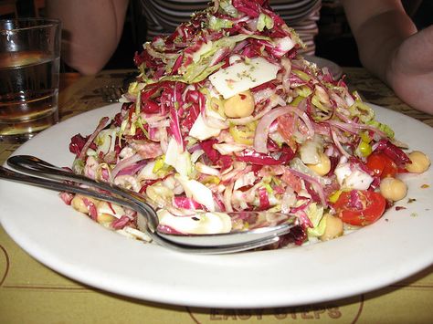 nancy’s chopped salad Buca Di Beppo Recipes, Antipasto Salad Recipe, Chopped Salad Recipes, Antipasto Salad, Italian Chopped Salad, Eggplant Dishes, Italian Salad, Summer Eating, Healthy Recipies